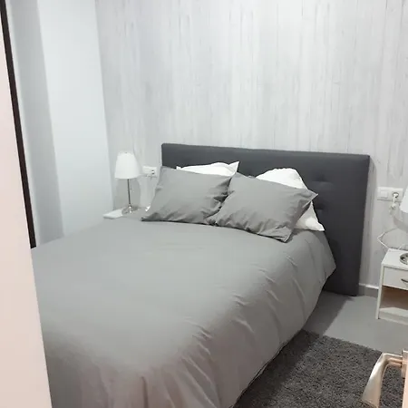 Apartamento Jerez شقة *